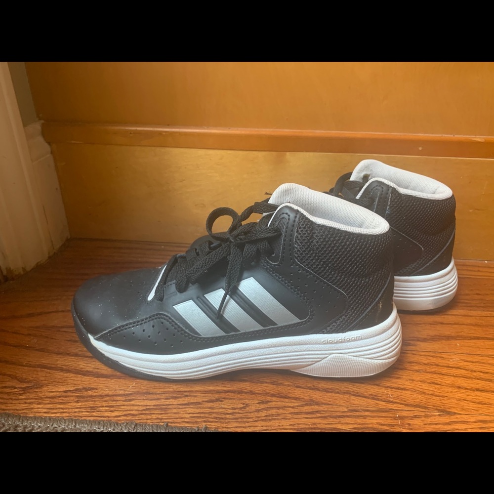 Boys adidas high top